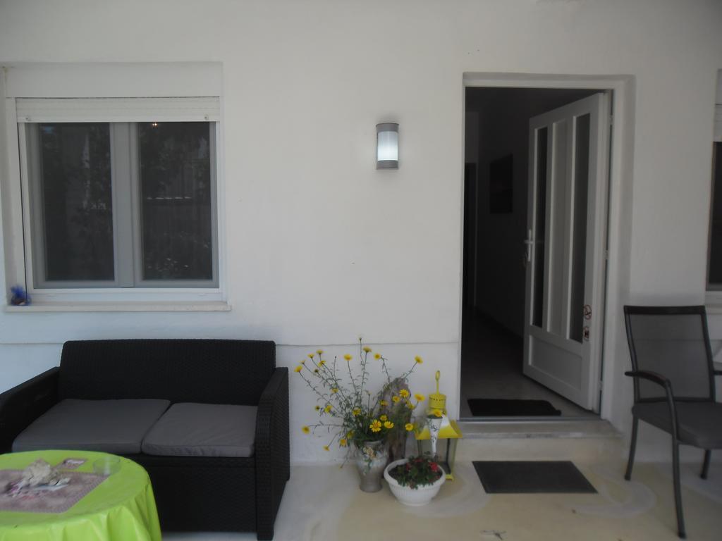 Apartments Krajici Kastela Exterior photo